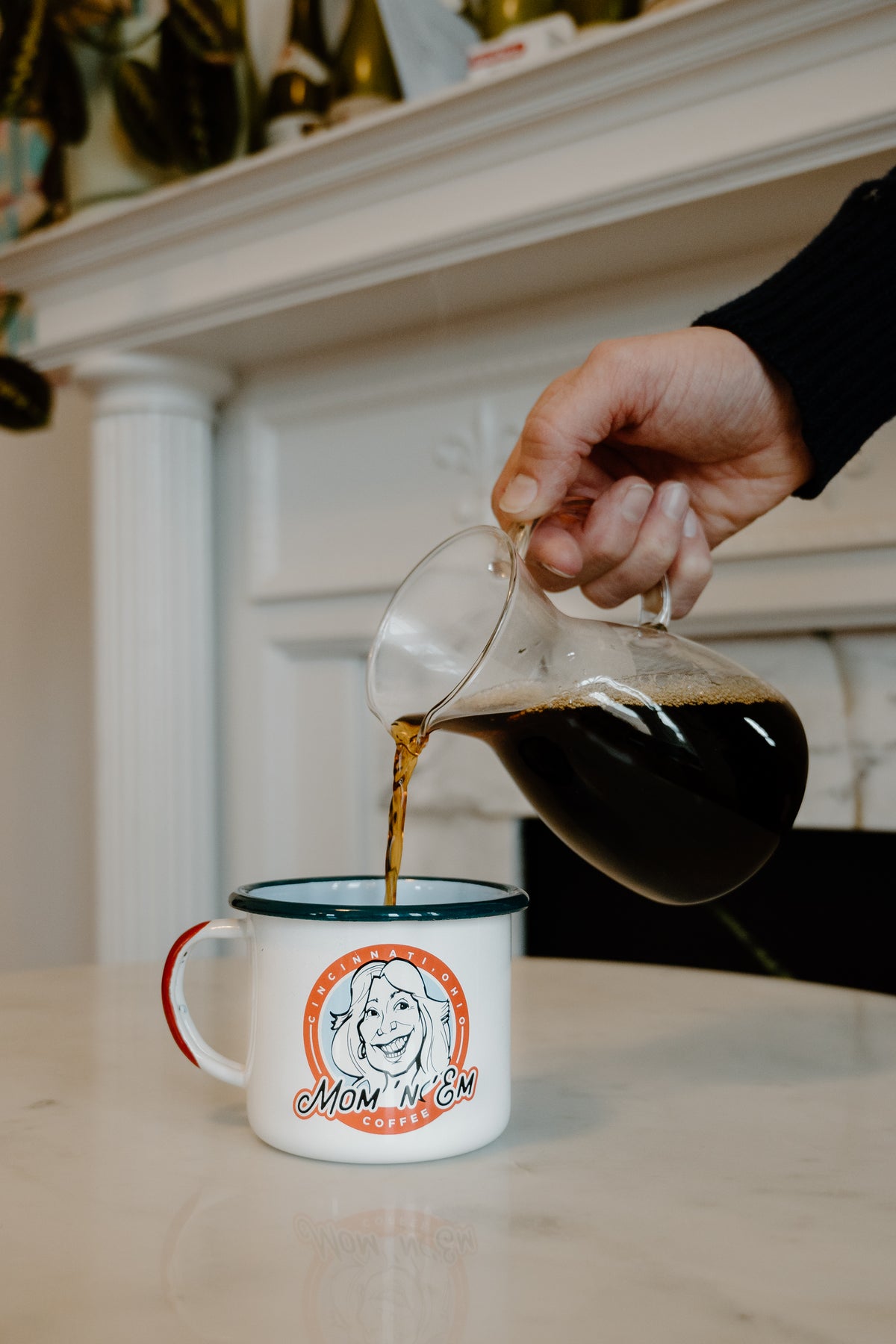 Mom 'n 'em Coffee & Wine